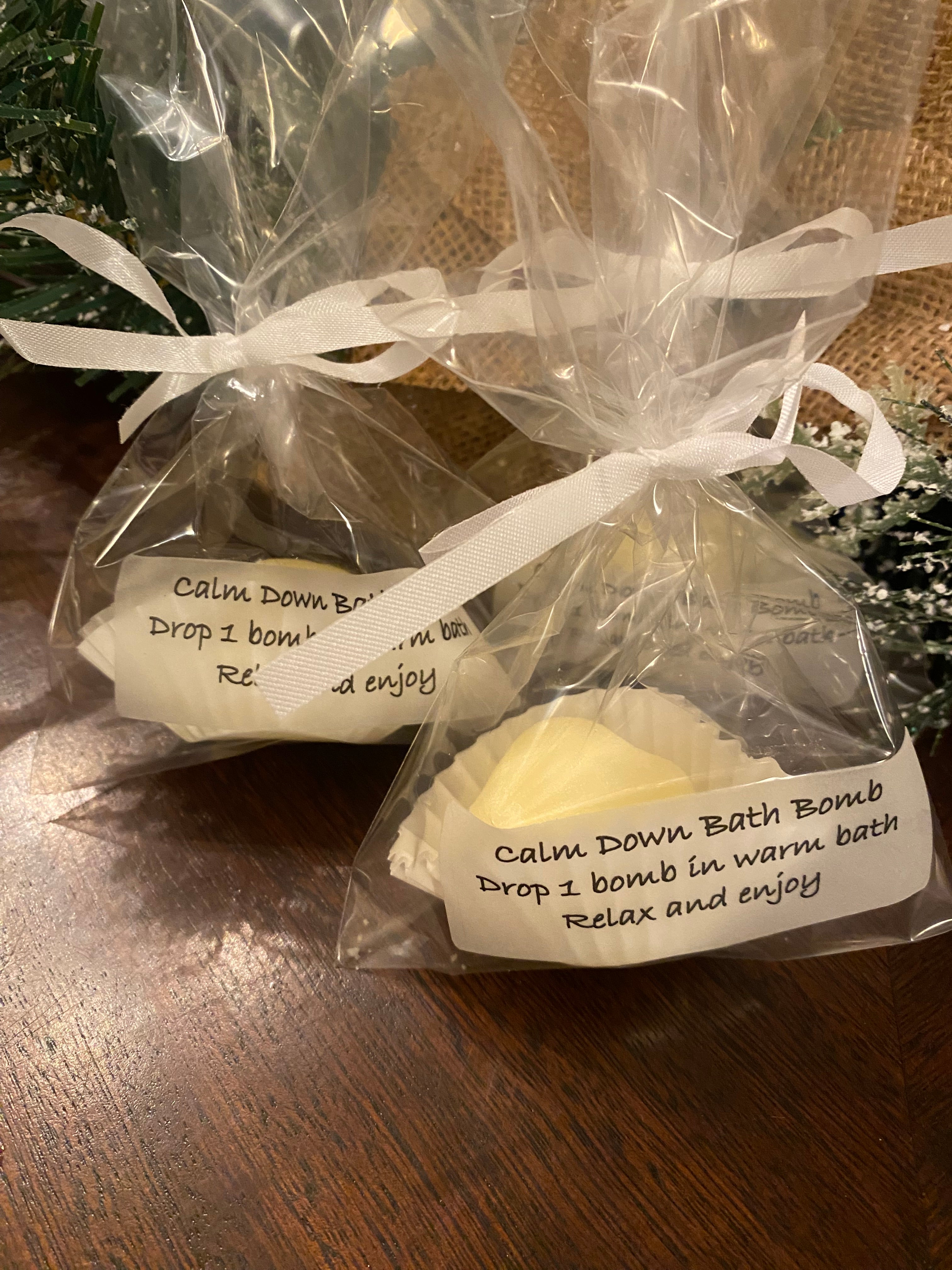 Fizzy Bath Bombs image 0